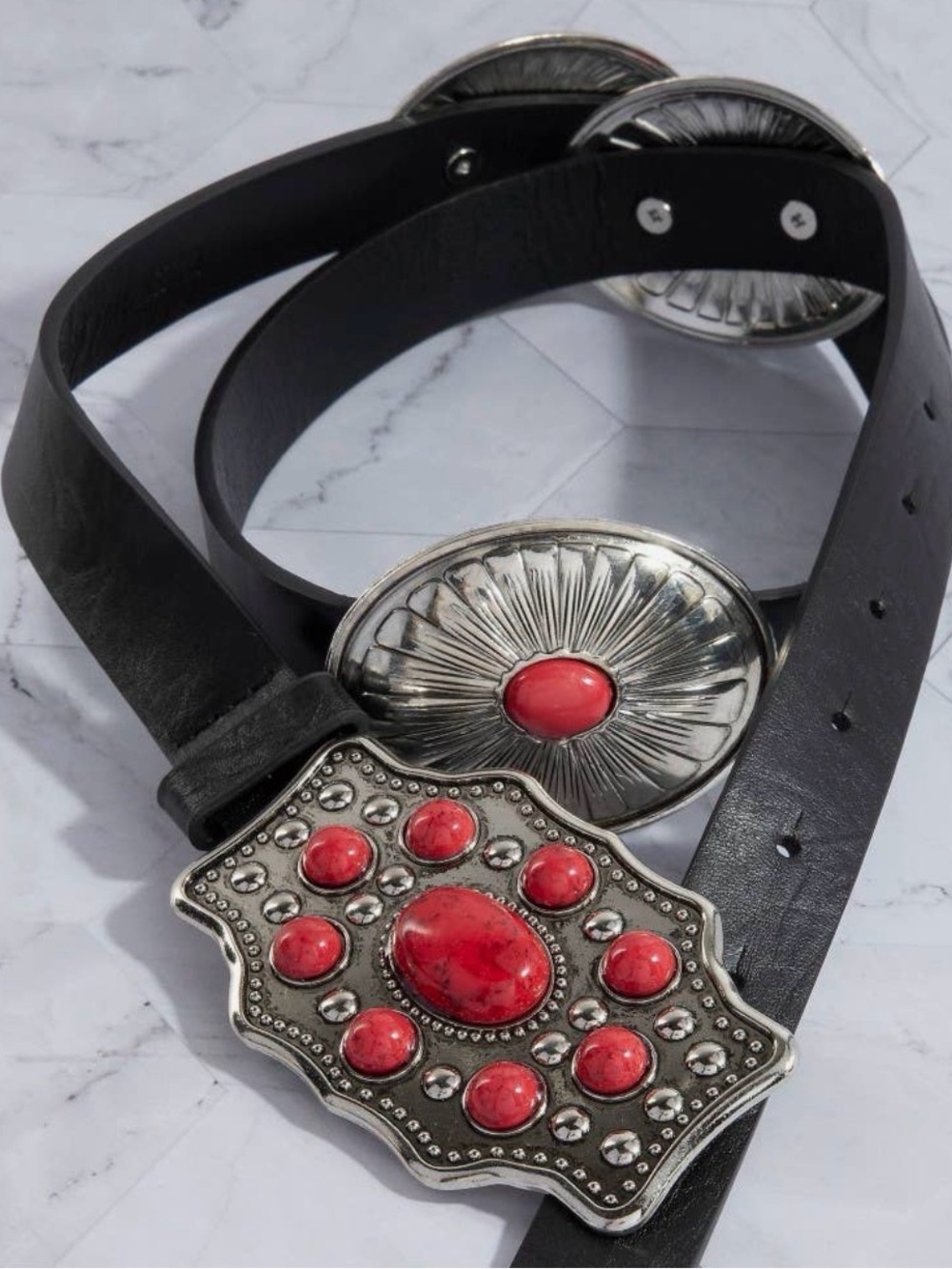 Black Leather Belt with Red Stone Conchos — Western-Inspired Accent